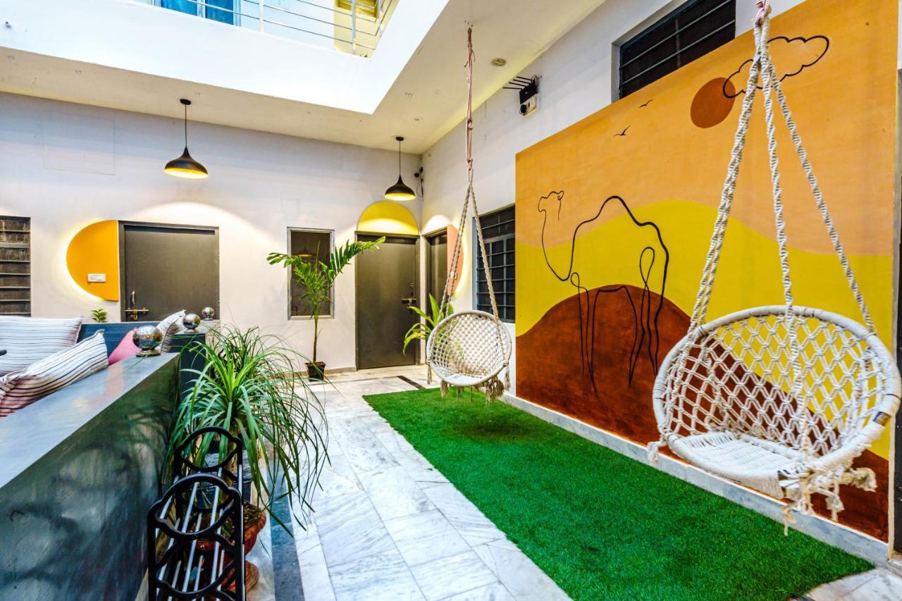 Zostel Pushkar Hostel Bagian luar foto